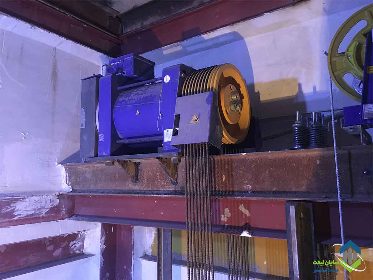 آسانسور گیرلس MRL موزه تهران